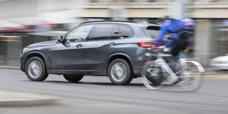 Dienstfahrrad statt Firmenauto: Mobilitätsbudgets fördern den umweltgerechten Berufsverkehr. Foto: Keystone