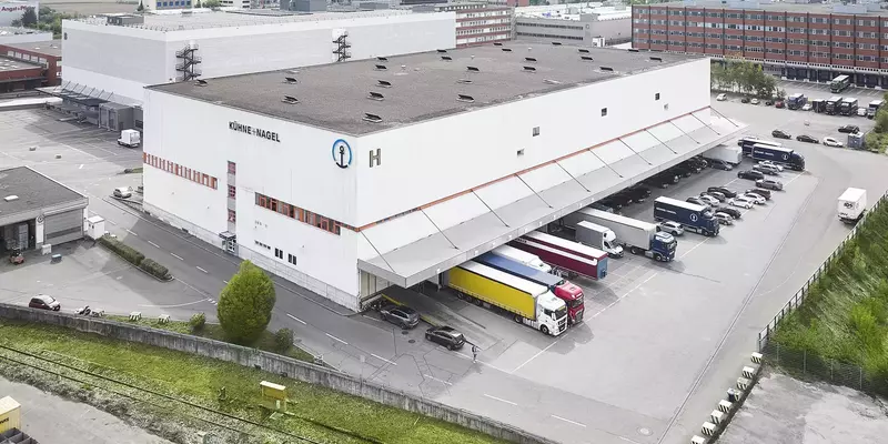 Der Embraport gilt was mitunter wichtigster Logistik-Hub in der Schweiz. Das Motto der Zukunft heisst «Green Logistic». Foto: Kühne+Nagel