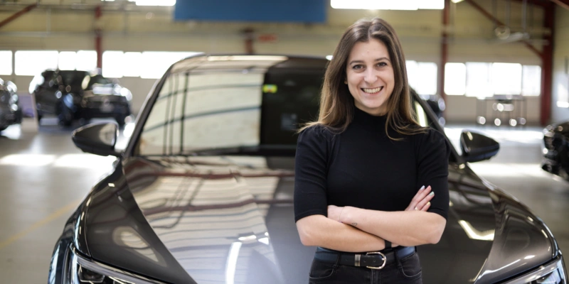 Lea Miggiano, CMO und Co-Gründerin vom Auto-Abo-Anbieter Carvolution. Foto: Meryl Nützi
